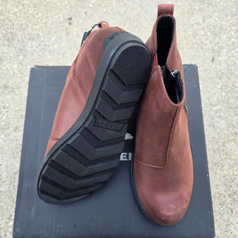 Sorel  Chestnut Leather Ankle Boots Women Size 9